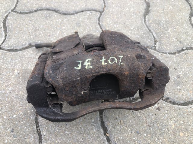 bontott PEUGEOT 207 Jobb első Féknyereg Munkahengerrel