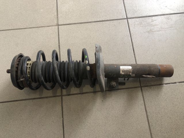 bontott PEUGEOT 207 Jobb első Gólyaláb (Lengécsillapító, Rugó)