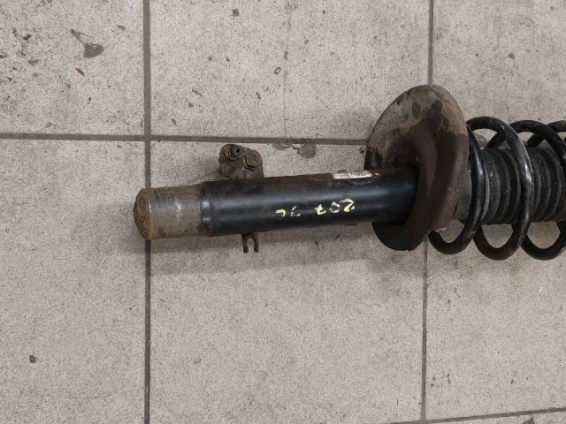 bontott PEUGEOT 207 Jobb első Gólyaláb (Lengécsillapító, Rugó)