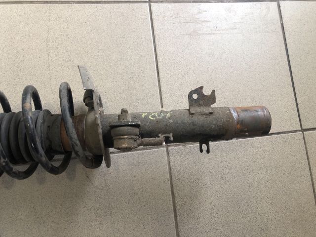 bontott PEUGEOT 207 Jobb első Gólyaláb (Lengécsillapító, Rugó)