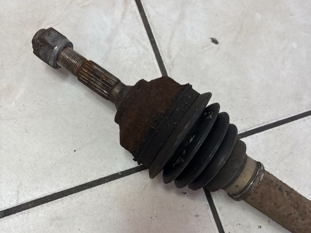 bontott PEUGEOT 207 Jobb Féltengely