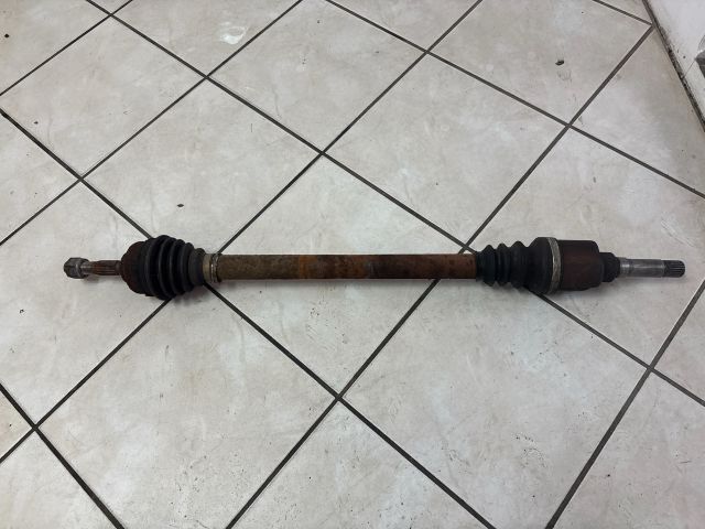 bontott PEUGEOT 207 Jobb Féltengely