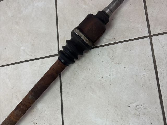 bontott PEUGEOT 207 Jobb Féltengely