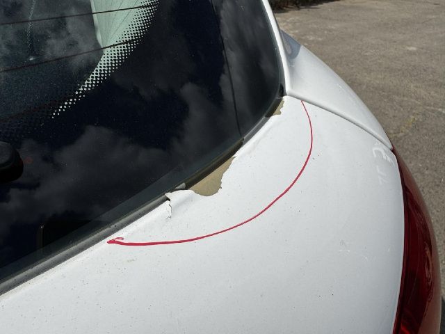 bontott PEUGEOT 207 Jobb hátsó Lengéscsillapító