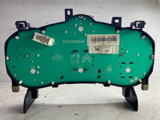 bontott PEUGEOT 207 Kilométeróra