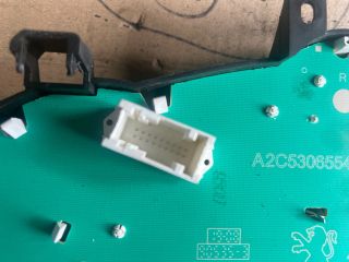 bontott PEUGEOT 207 Kilométeróra