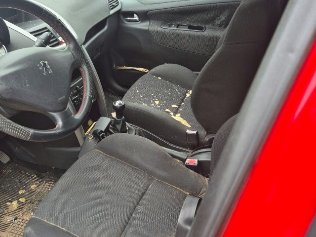bontott PEUGEOT 207 Kilométeróra