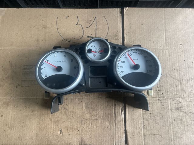 bontott PEUGEOT 207 Kilométeróra