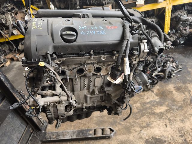 bontott PEUGEOT 207 Komplett Motor (Segédberendezésekkel)