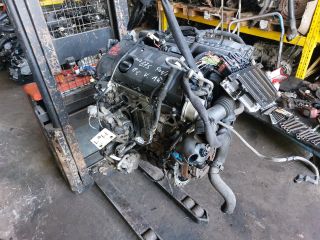 bontott PEUGEOT 207 Komplett Motor (Segédberendezésekkel)