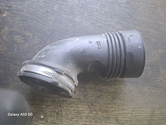 bontott PEUGEOT 207 Légbeömlő Cső