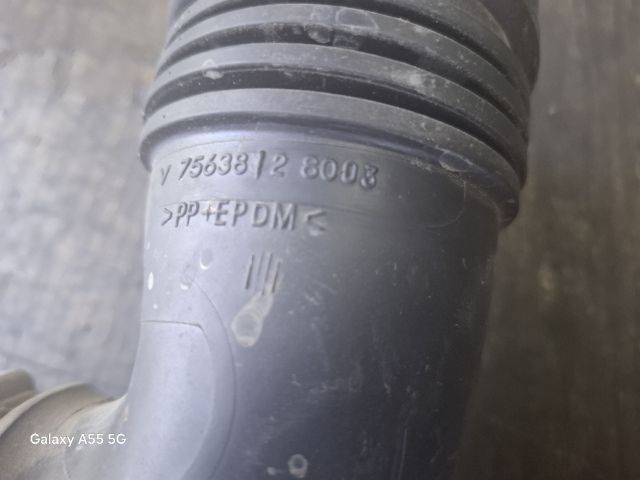 bontott PEUGEOT 207 Légbeömlő Cső