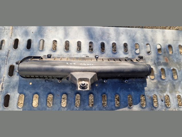 bontott PEUGEOT 207 Légszűrő Ház Fedél