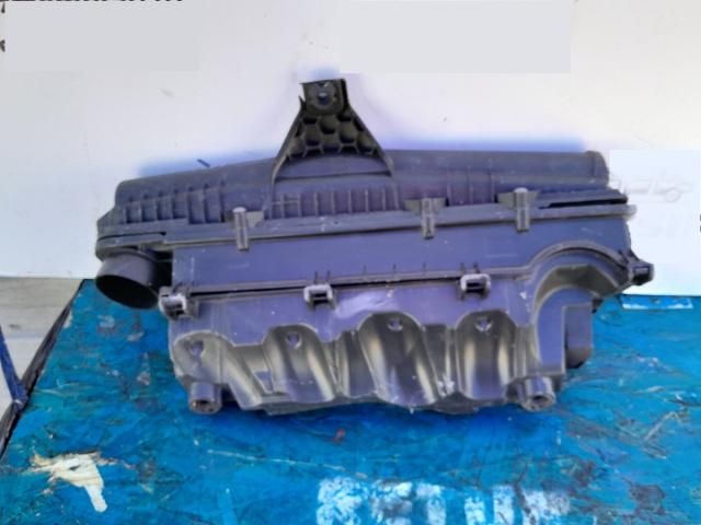 bontott PEUGEOT 207 Légszűrő Ház