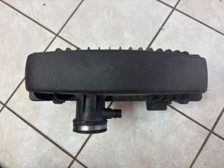 bontott PEUGEOT 207 Légszűrő Ház