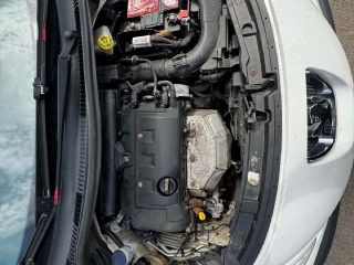 bontott PEUGEOT 207 Motor (Fűzött blokk hengerfejjel)