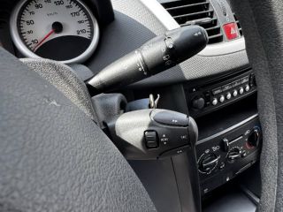 bontott PEUGEOT 207 Motor (Fűzött blokk hengerfejjel)