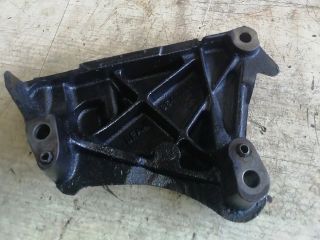 bontott PEUGEOT 207 Motor Tartó Bak (Fém)