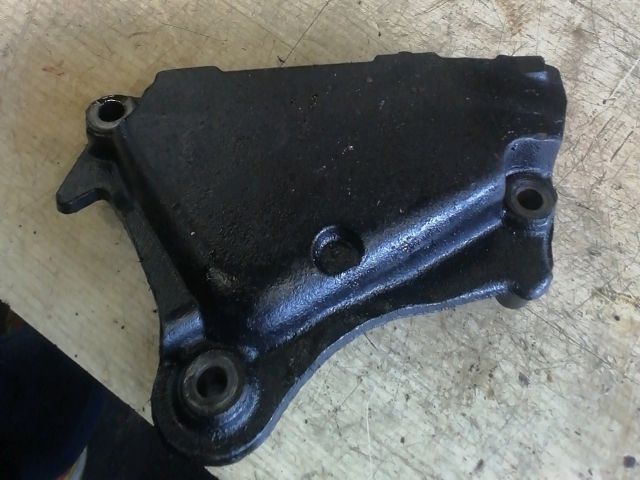 bontott PEUGEOT 207 Motor Tartó Bak (Fém)