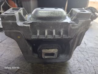 bontott PEUGEOT 207 Motor Tartó Bak (Fém)