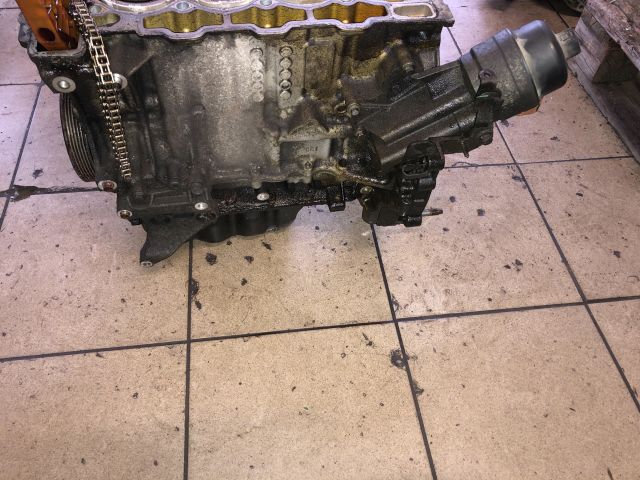 bontott PEUGEOT 207 Motorblokk (Fűzött)