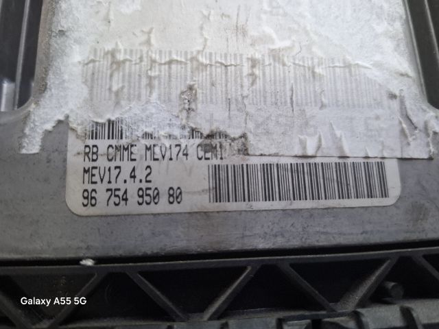 bontott PEUGEOT 207 Motorvezérlő