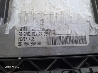 bontott PEUGEOT 207 Motorvezérlő