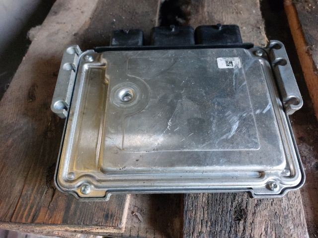 bontott PEUGEOT 207 Motorvezérlő