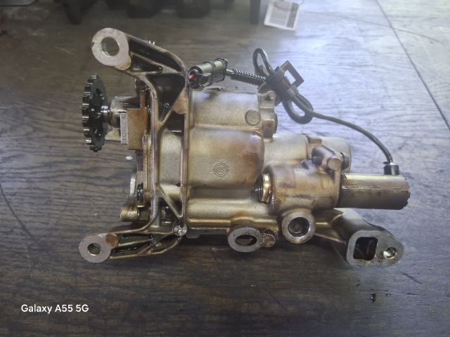 bontott PEUGEOT 207 Olajszivattyú