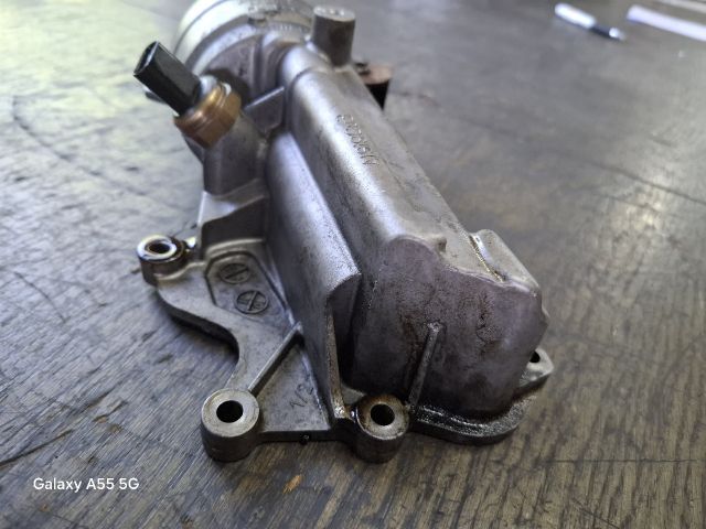 bontott PEUGEOT 207 Olajszűrő Ház