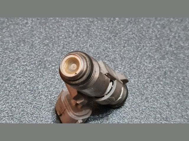 bontott PEUGEOT 207 Porlasztó (1 db)