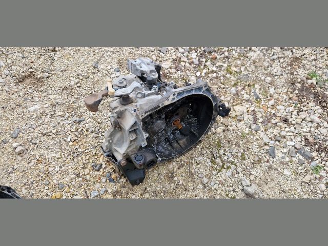 bontott PEUGEOT 207 Váltó (Mechanikus)