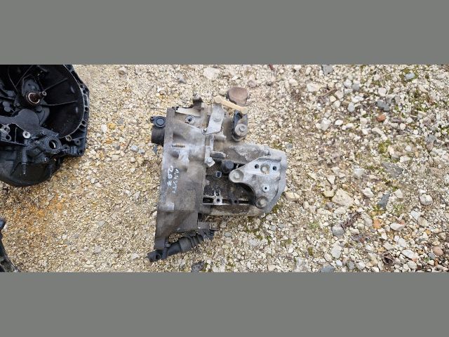 bontott PEUGEOT 207 Váltó (Mechanikus)