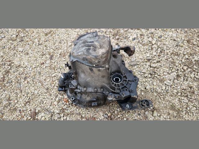 bontott PEUGEOT 207 Váltó (Mechanikus)