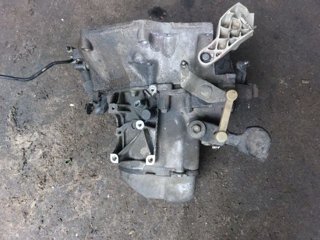 bontott PEUGEOT 207 Váltó (Mechanikus)