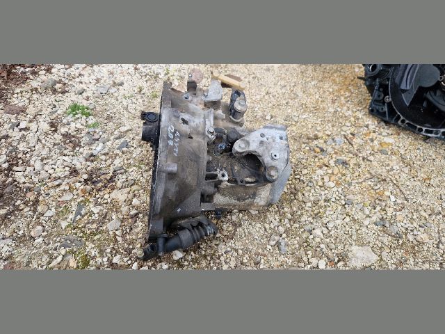 bontott PEUGEOT 207 Váltó (Mechanikus)