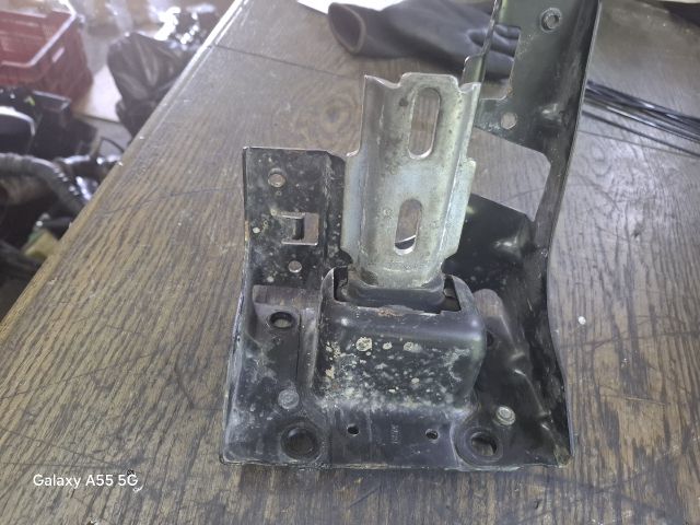 bontott PEUGEOT 207 Váltó Tartó Bak (Pozíciófüggetlen)