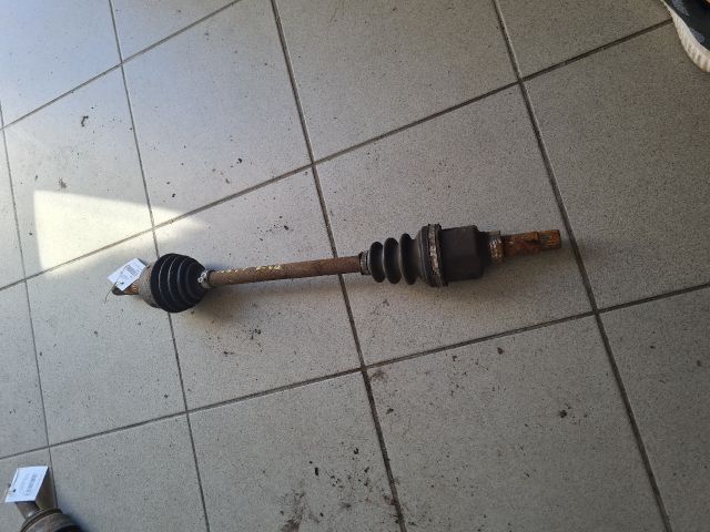 bontott PEUGEOT 207 Bal Féltengely