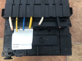 bontott PEUGEOT 207 Biztosítéktábla Motortér