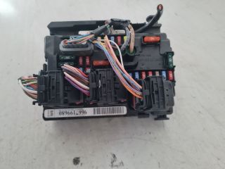bontott PEUGEOT 207 Biztosítéktábla Motortér