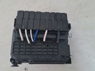 bontott PEUGEOT 207 Biztosítéktábla Motortér