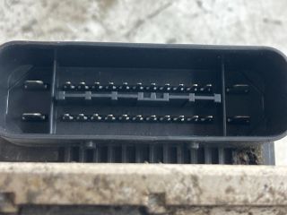 bontott PEUGEOT 207 ABS Kocka