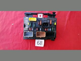 bontott PEUGEOT 207 Biztosítéktábla Motortér