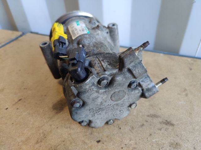 bontott PEUGEOT 207 Klímakompresszor