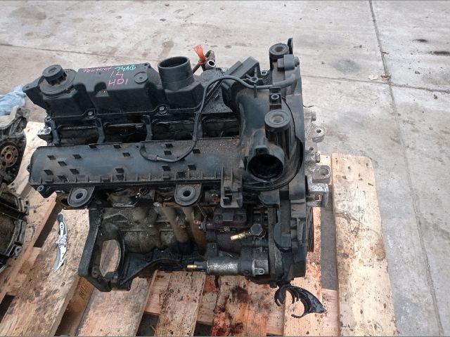 bontott PEUGEOT 207 Motor (Fűzött blokk hengerfejjel)