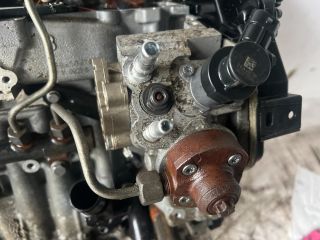 bontott PEUGEOT 207 Motor (Fűzött blokk hengerfejjel)