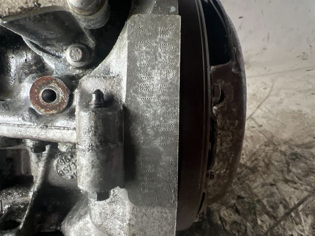 bontott PEUGEOT 207 Motor (Fűzött blokk hengerfejjel)
