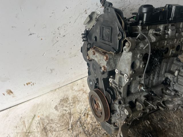 bontott PEUGEOT 207 Motor (Fűzött blokk hengerfejjel)