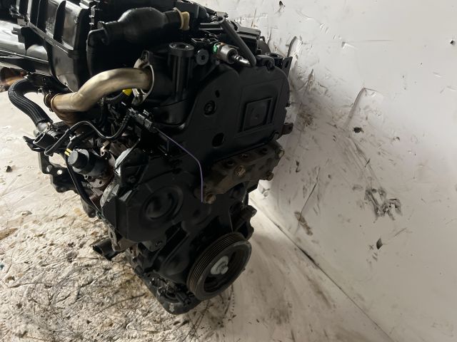 bontott PEUGEOT 207 Motor (Fűzött blokk hengerfejjel)