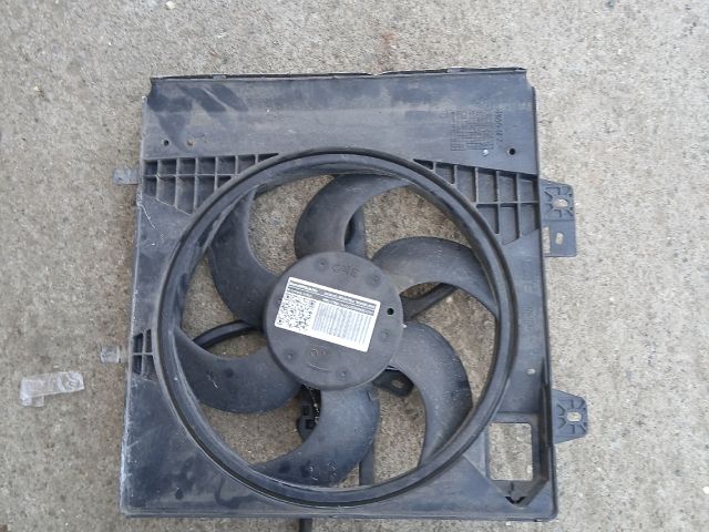 bontott PEUGEOT 207 Hűtőventilátor